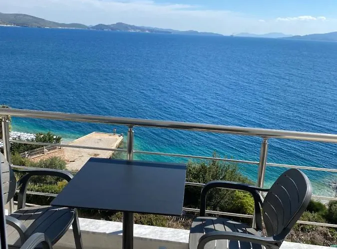 Erioni 3* Saranda