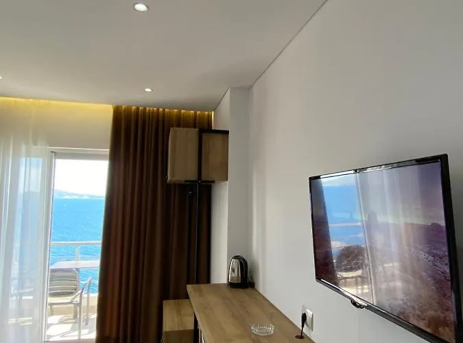 Hotel Erioni Saranda